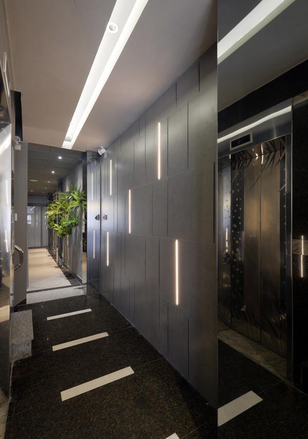 Bonita Signature Hotel Хошимин Экстерьер фото