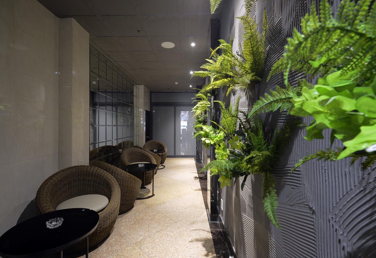 Bonita Signature Hotel Хошимин Экстерьер фото